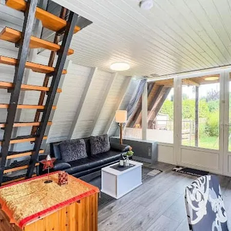 Ivory- Nurdachhaus Direkt Im Wald, Haustier- Und Familienfreundlich *