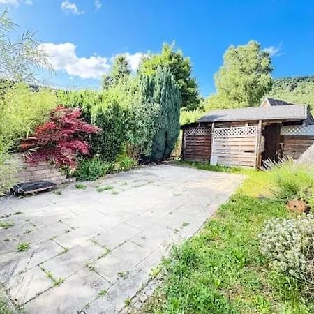 Ivory- Nurdachhaus Direkt Im Wald, Haustier- Und Familienfreundlich 펜션 *