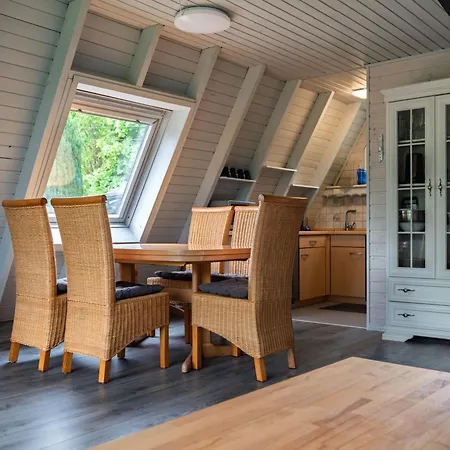 Сasa de vacaciones Ivory- Nurdachhaus Direkt Im Wald, Haustier- Und Familienfreundlich *