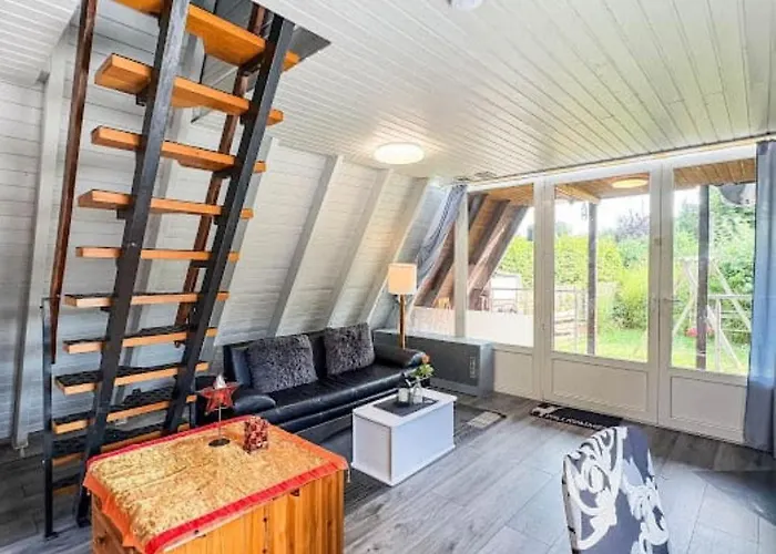 Ivory- Nurdachhaus Direkt Im Wald, Haustier- Und Familienfreundlich *