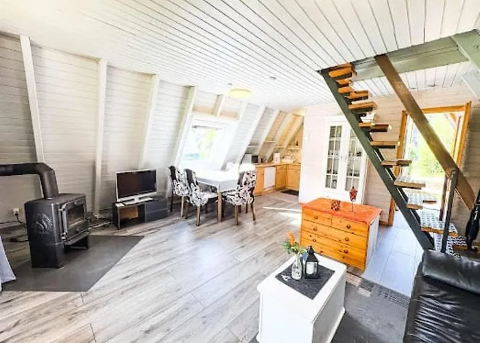 Ivory- Nurdachhaus Direkt Im Wald, Haustier- Und Familienfreundlich * Gossersweiler-Stein